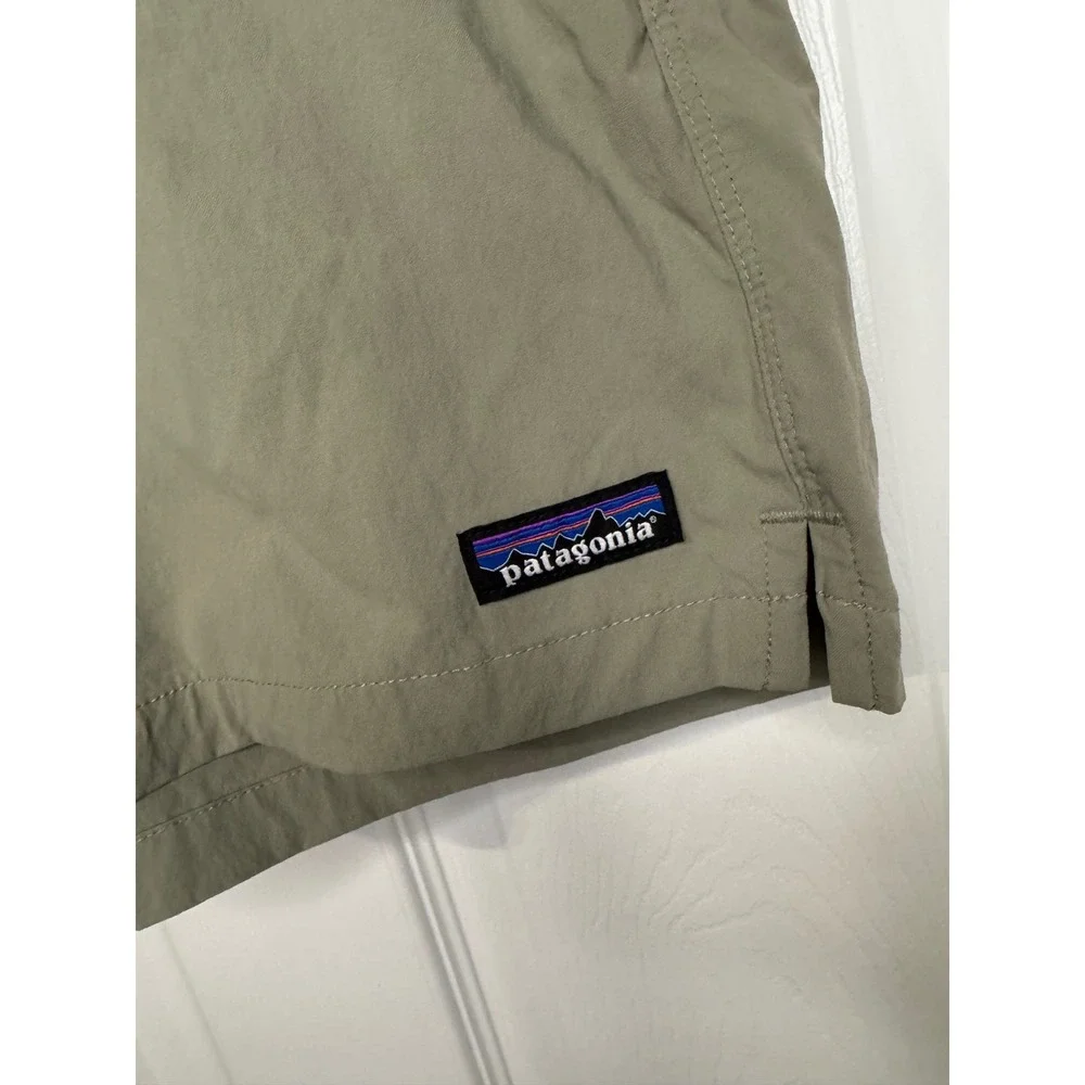 Patagonia Mens Nine Trails Shorts Sage Green Navy Blue Hiking Running Size M